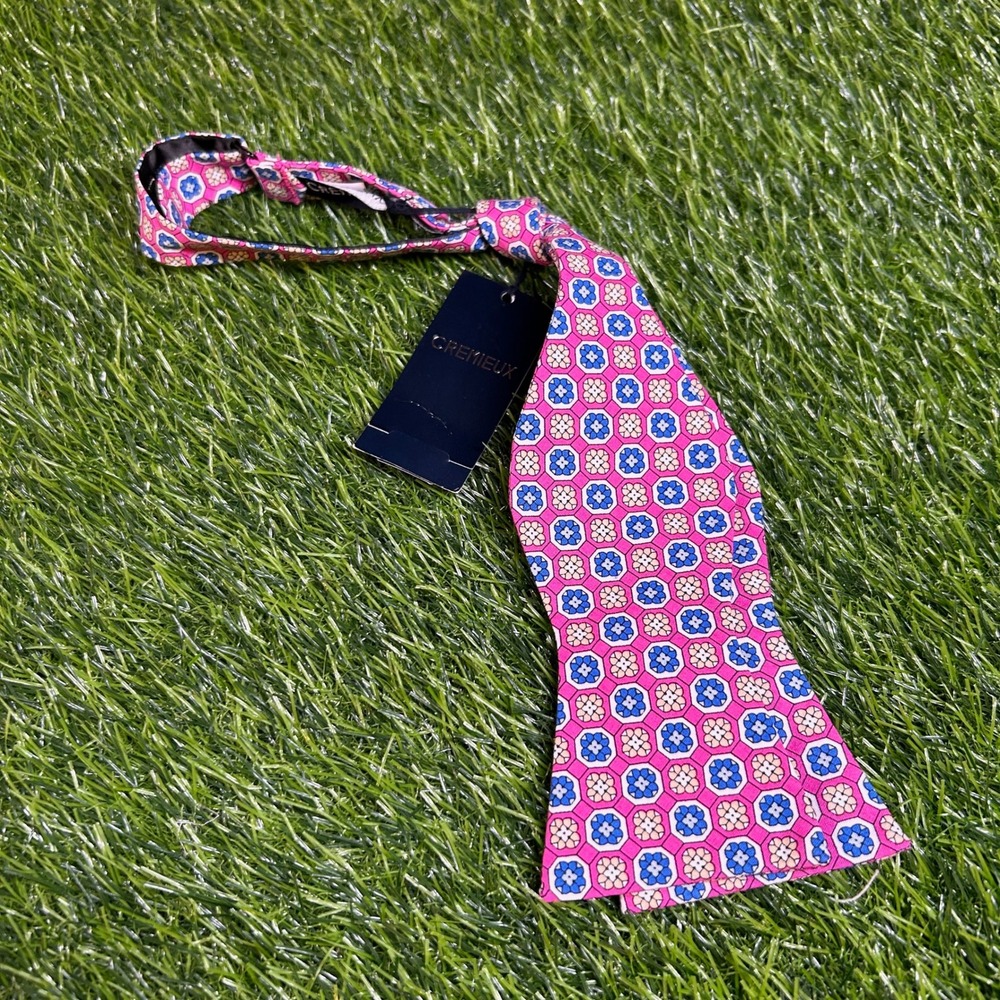 Cremieux Pink Bow Tie Medallion Cotton‎ Adjustable Neck Formal Party Mens NWT